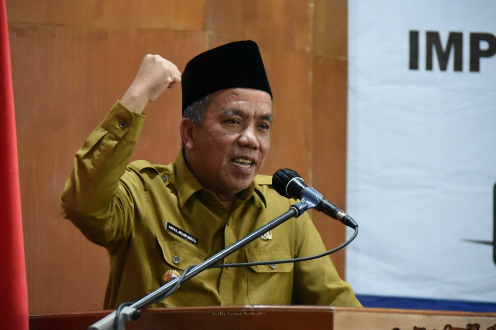 Gambar berita