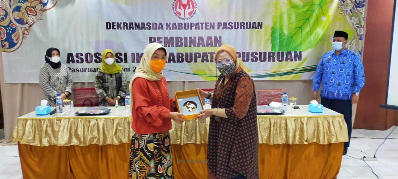 Gambar berita