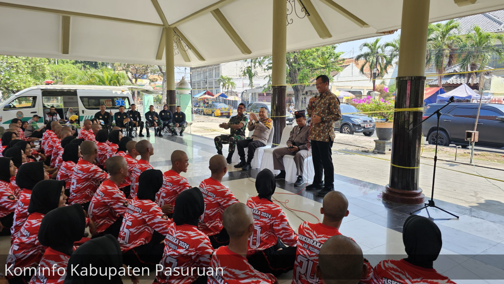 Latihan Terakhir. Sekda Yudha Ingatkan Paskibraka Fokus Pada Tugas dan Jaga Kondisi Badan