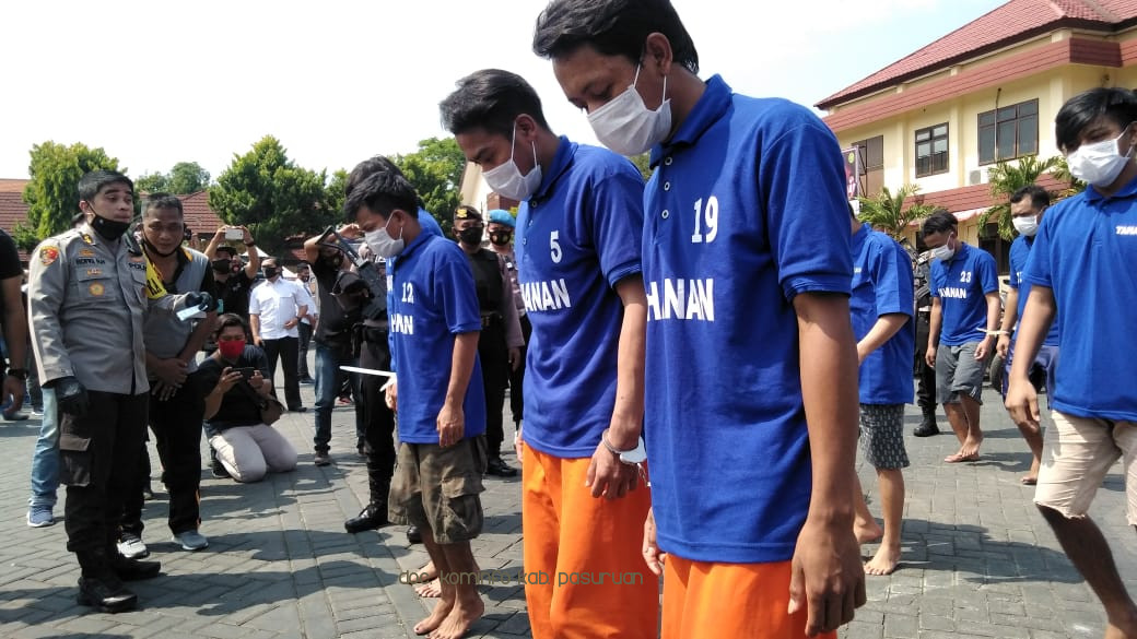 Gambar berita