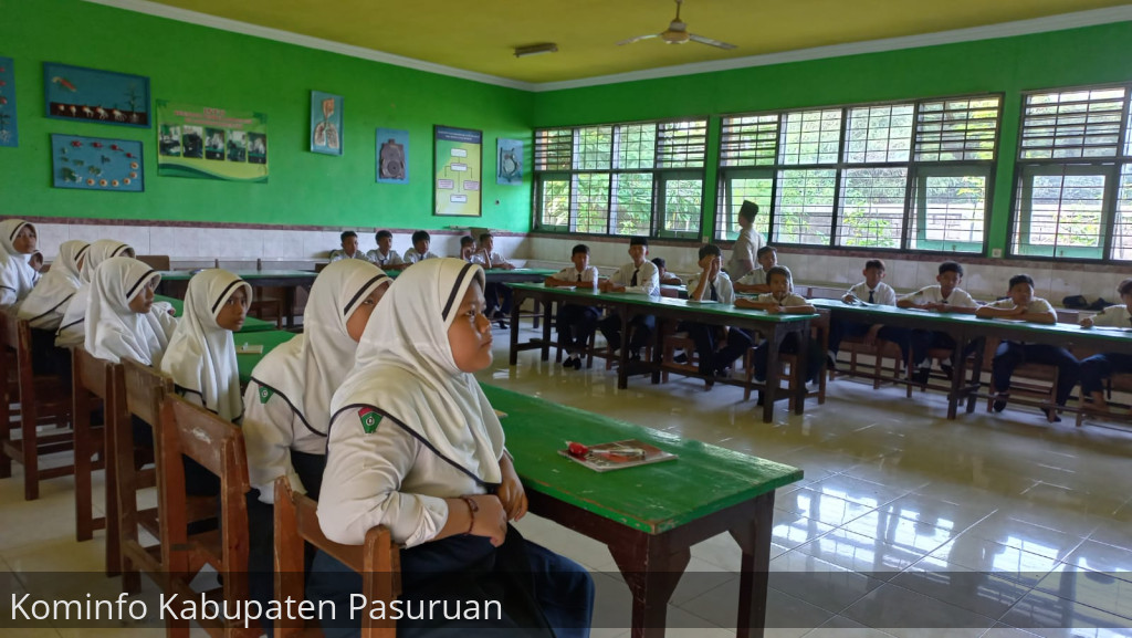 PPDB 2024/2025, 70% SMP Negeri di Kabupaten Pasuruan Kekurangan Murid