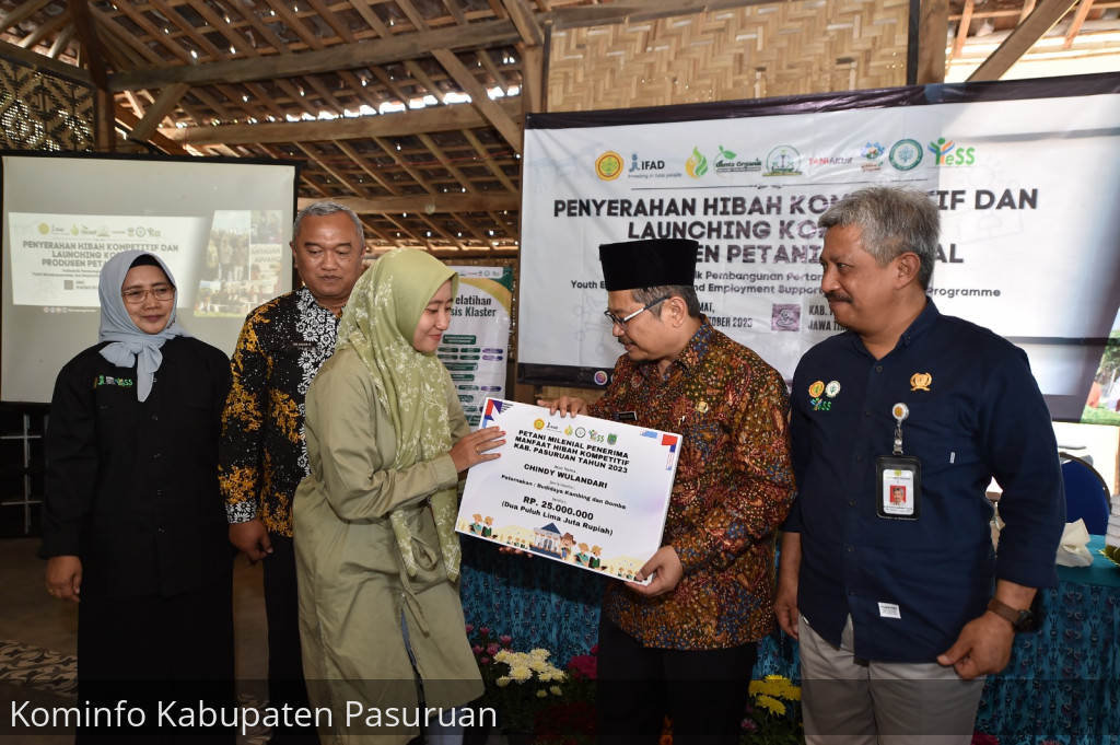 223 Petani Milenial di Kabupaten Pasuruan Terima Dana Hibah Kompetitif Program YESS. Pj Bupati Pasuruan, Andriyanto Tegaskan Itu Amanah Besar