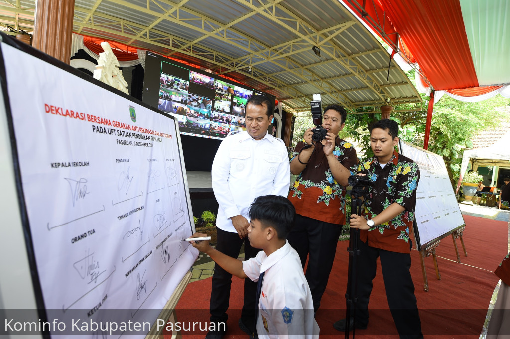 Gambar berita