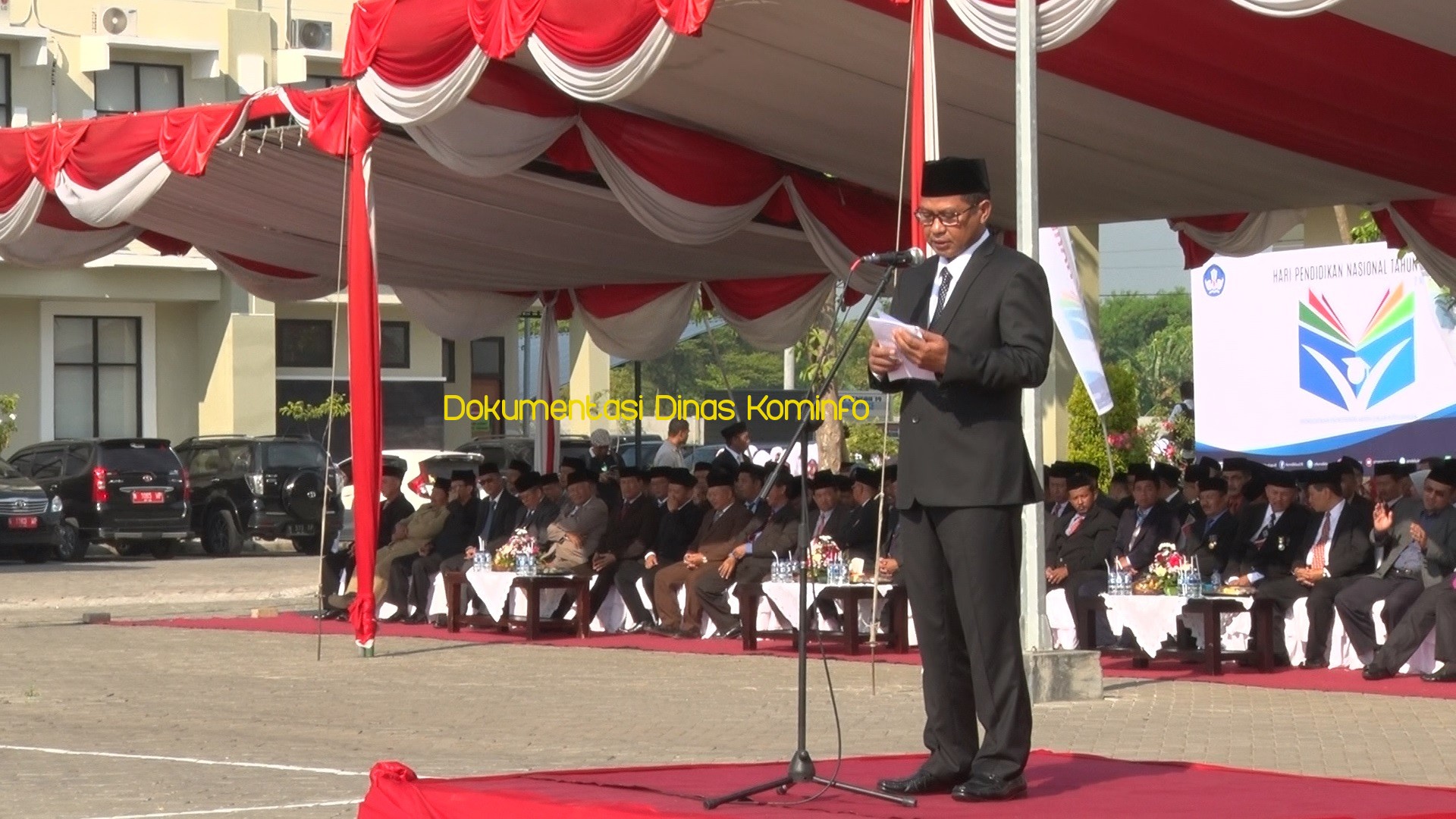 Plt Bupati Pasuruan Pimpin Upacara Hari Pendidikan Nasional