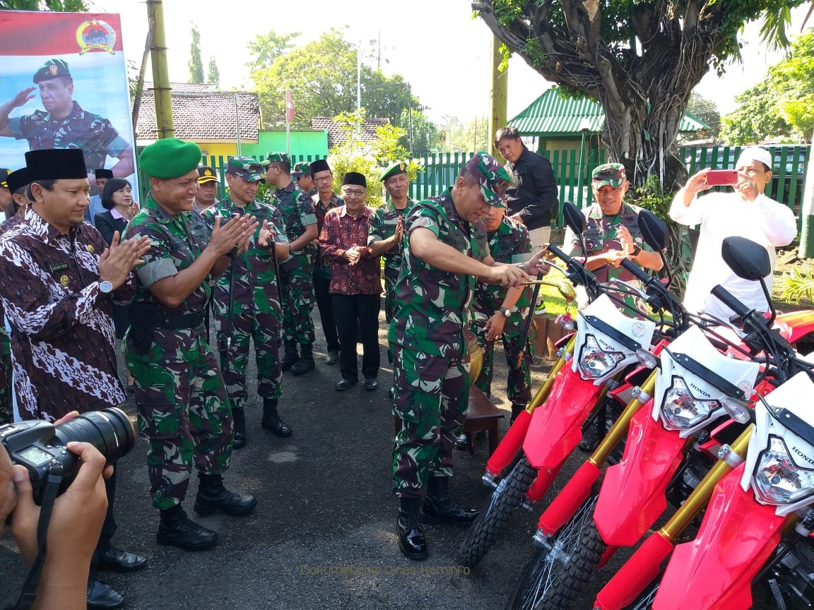 Berkunjung ke Pasuruan, Pangdam Wisnoe Ajak Masyarakat Tak Golput dalam Pemilu 2019