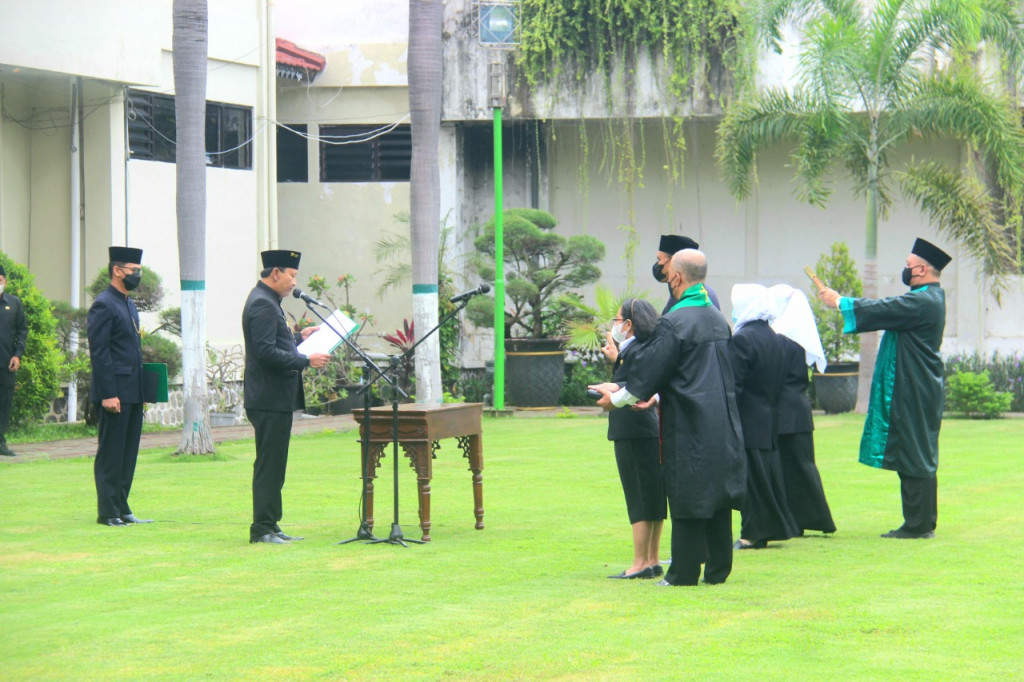 Gambar berita