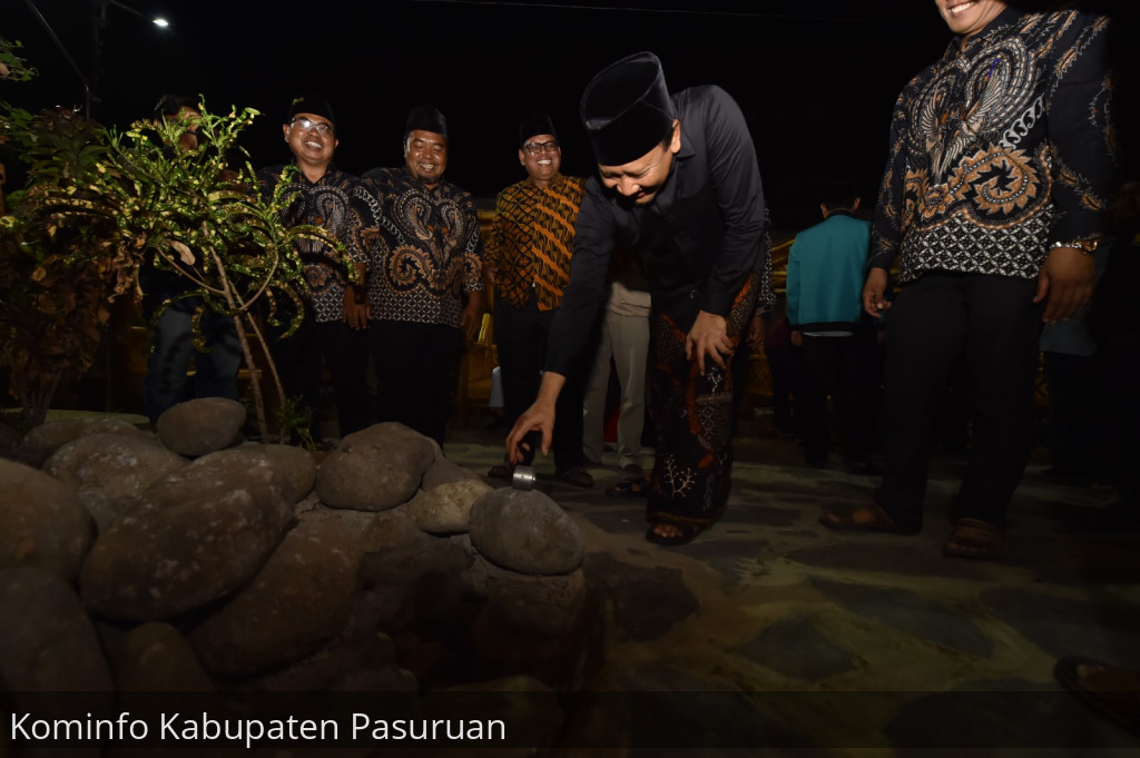 Bupati Irsyad Yusuf Resmikan Wisata Transit Sumber Air Panas Wong Pulungan