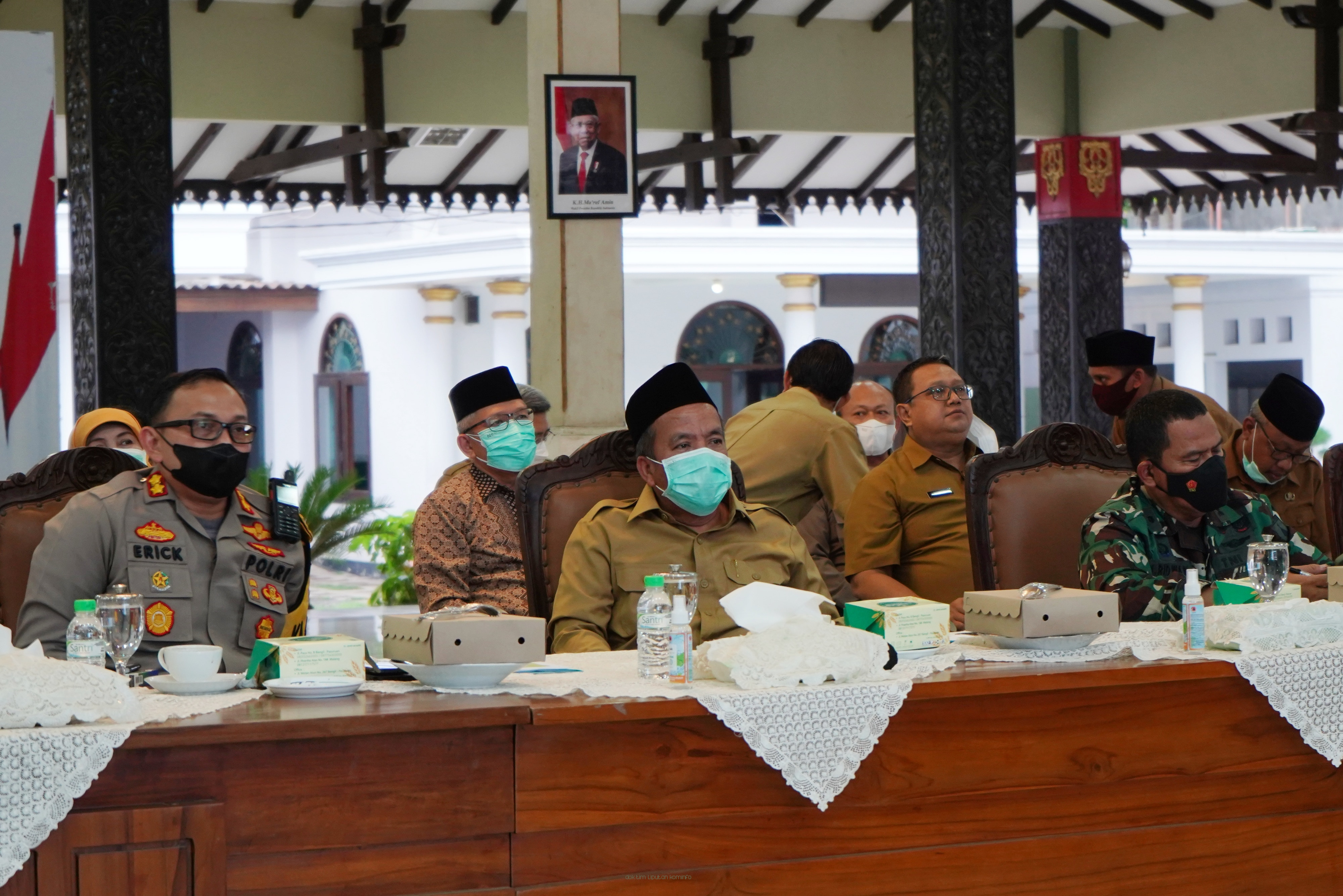 Gambar berita
