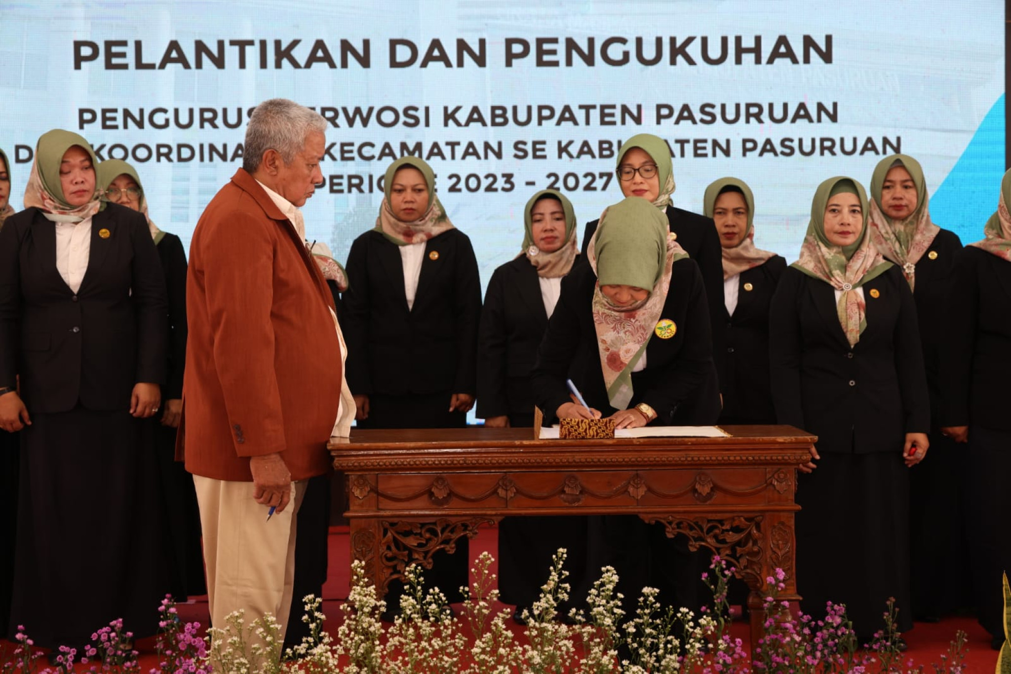 Sampul untuk Pelantikan dan Pengukuhan Pengurus Perwosi Periode 2023 - 2027