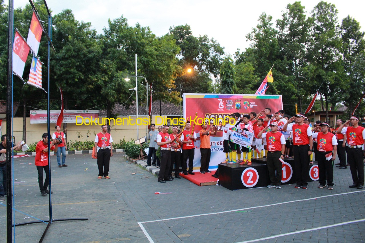 Gambar berita