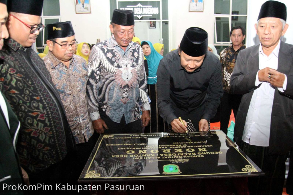 Bupati Resmikan Kantor Desa Ngerong Kecamatan Gempol