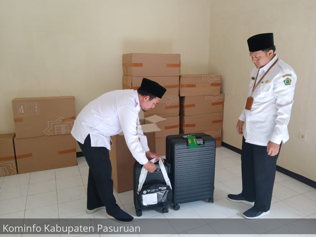Kemenag Kabupaten Pasuruan Pastikan Ribuan Koper Sudah Sampai di Tangan Jamaah