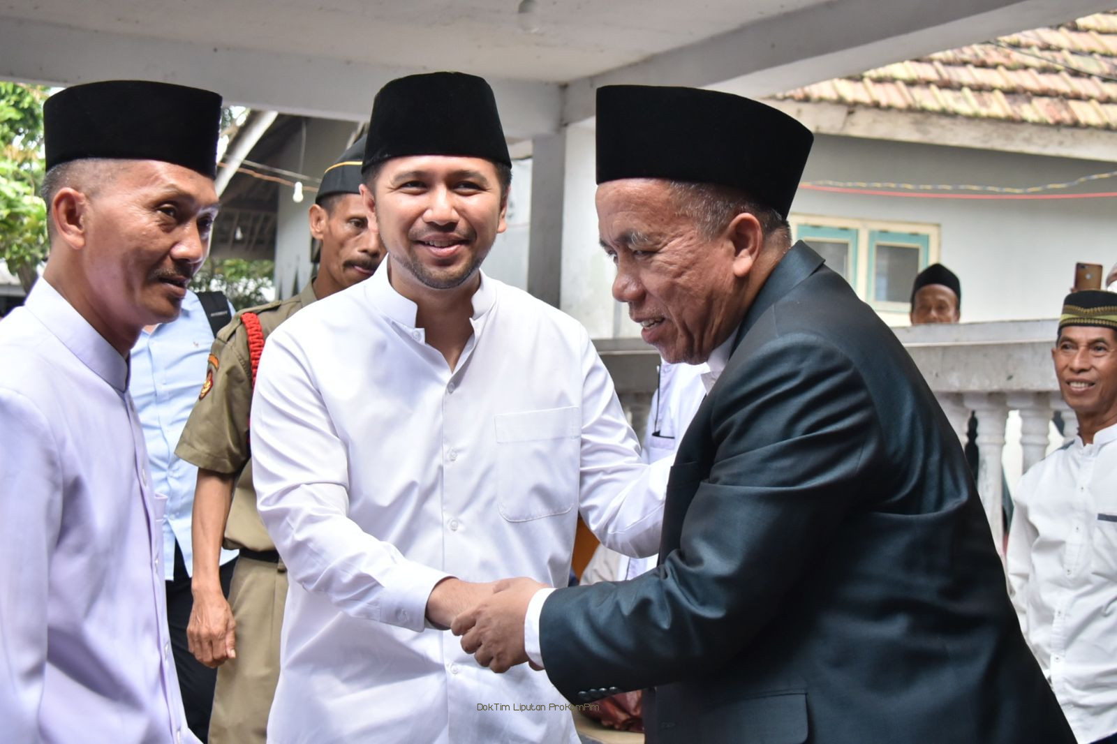 Wagub Jatim Emil Dardak Hadiri Haul Mbah Sakaruddin 
