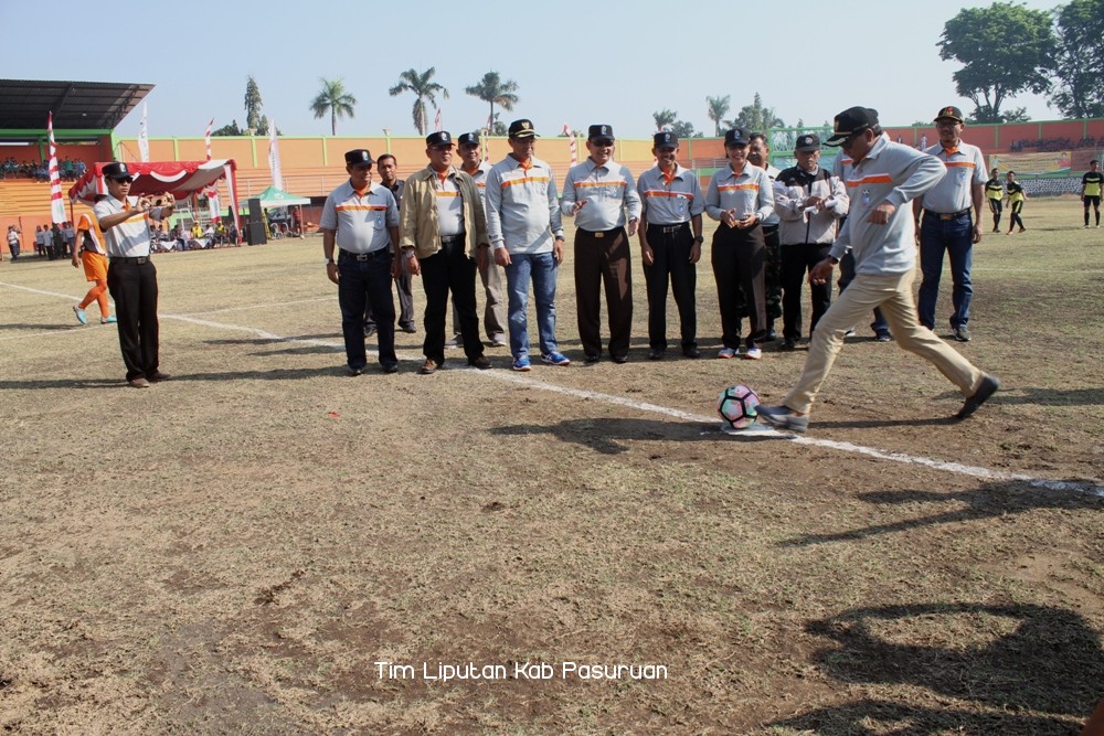 12 Club Sepakbola se-Jatim Ikuti Turnamen Sepak Bola Liga Pelajar U-16 Piala Menpora dan Bupati Cup 2017