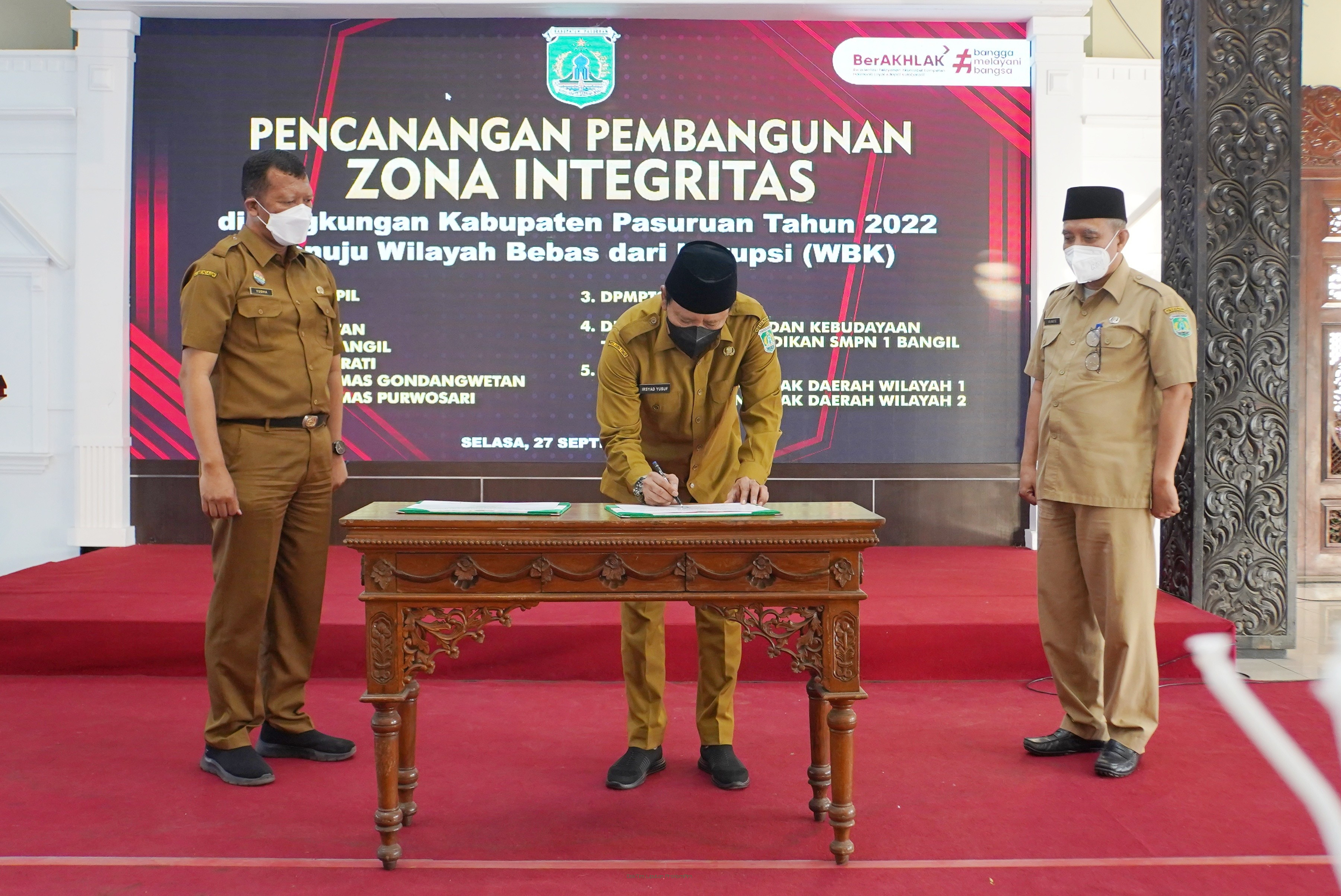 Percepat Pelayanan Publik Prima, Bupati Canangkan Pembangunan Zona Integritas Perangkat Daerah Dan Unit Kerja 