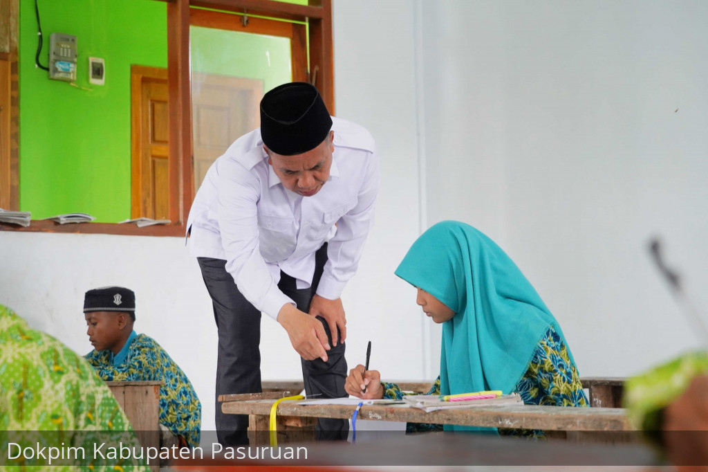 Gambar berita