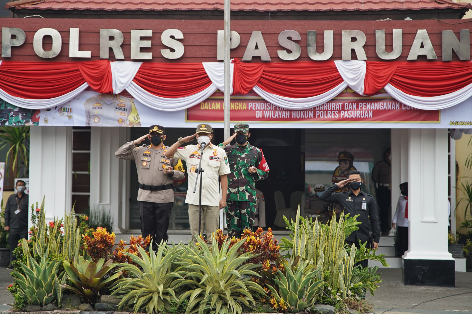 Gambar berita