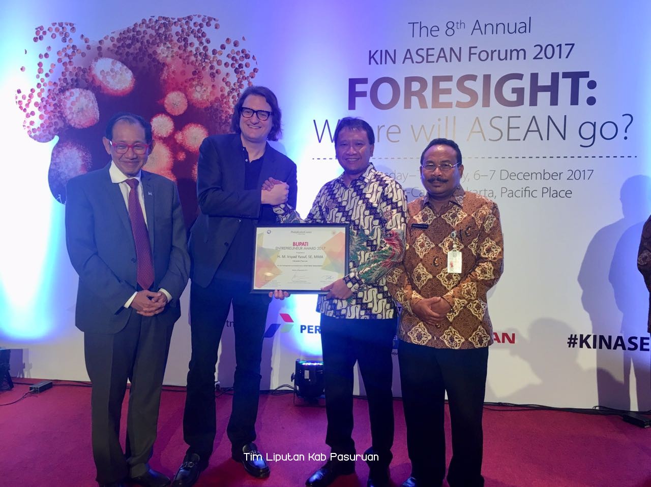 Gambar berita