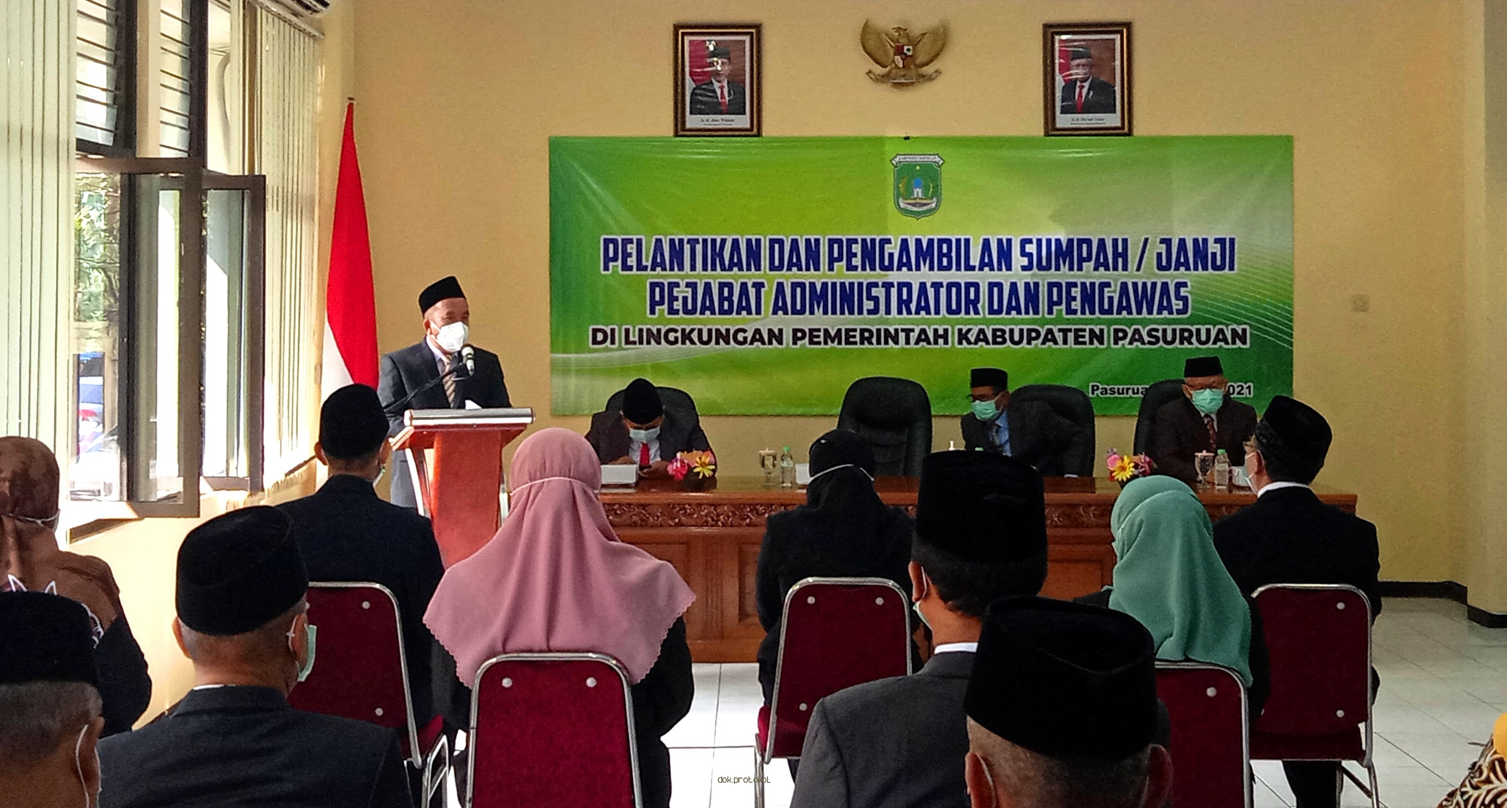 Gambar berita