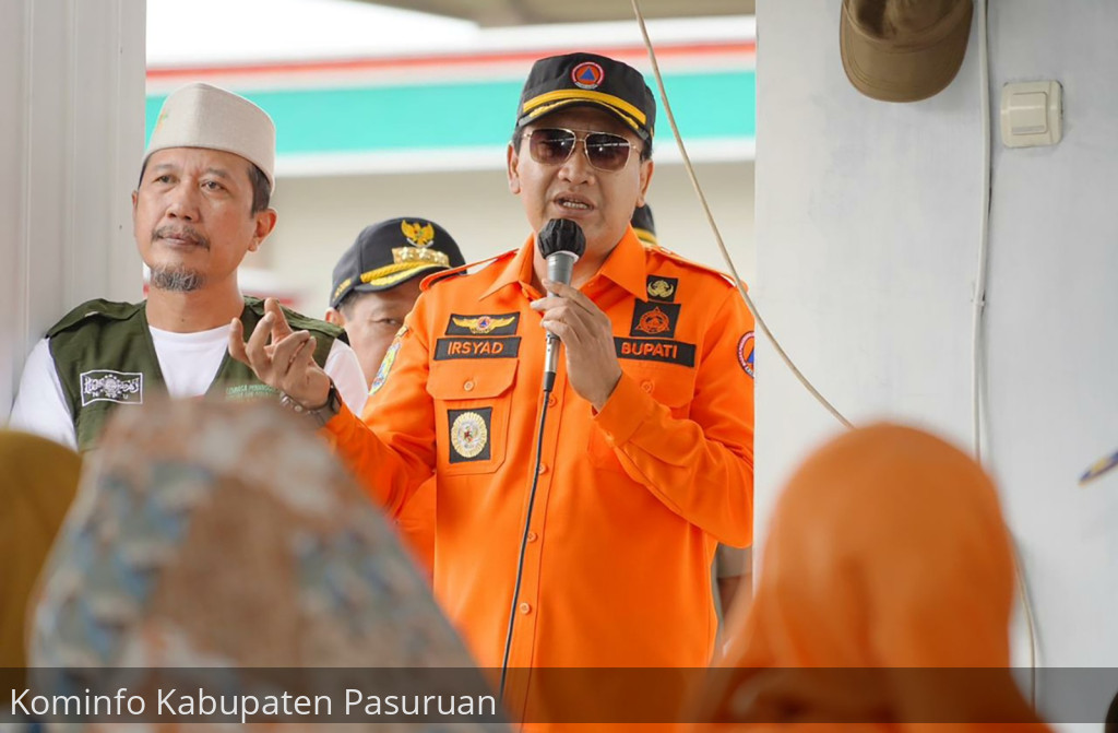 Berbela Sungkawa Atas Meninggalnya 3 Warga Puspo.  Bupati Irsyad Yusuf Minta Masyarakat Tingkatkan Kewaspadaan Akan Perubahan Cuaca Ekstrim