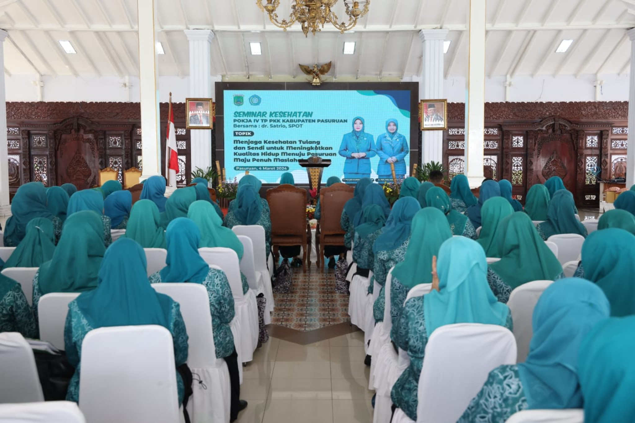 Sampul untuk Seminar Kesehatan