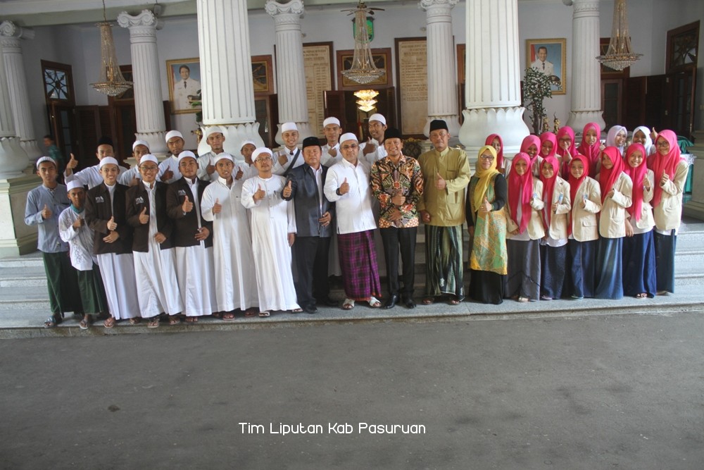 Bupati Irsyad Yusuf Berangkatkan Khafillah MQK Propinsi Jawa Timur 2017