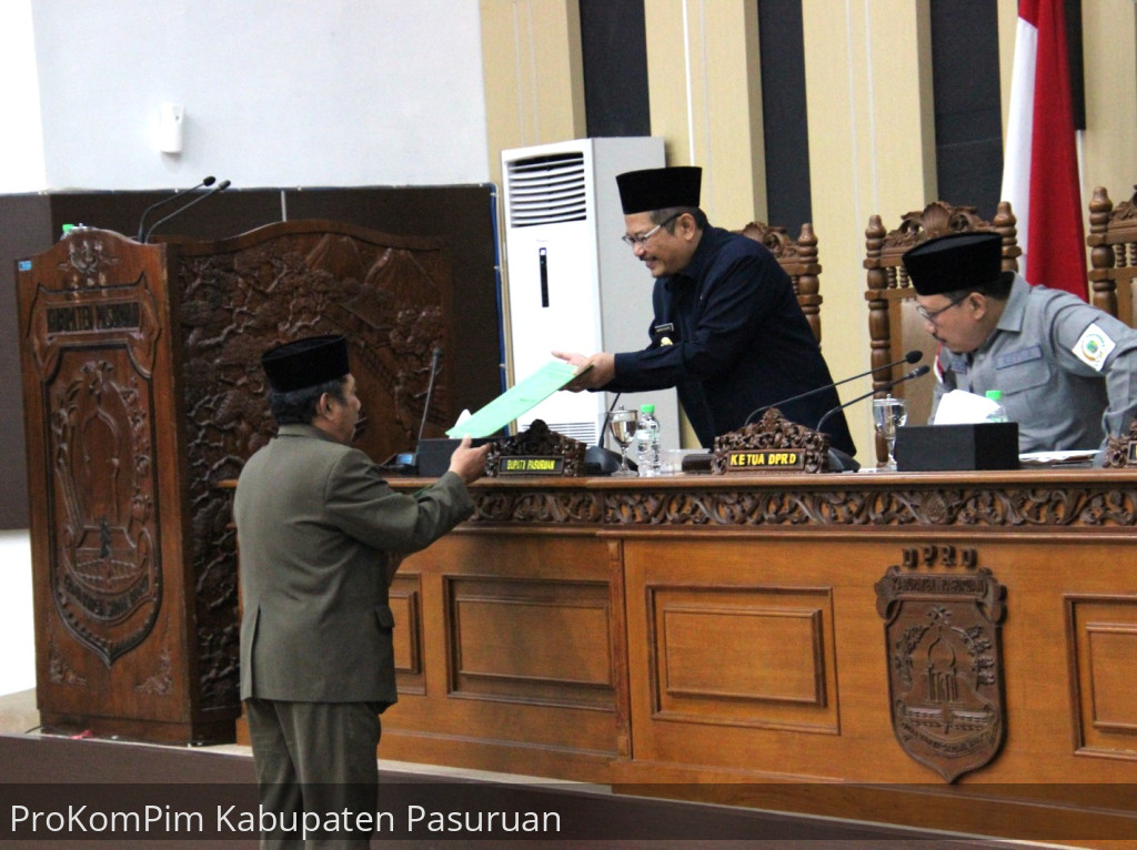 Rapat Paripurna Pertama DPRD, Pj. Bupati Andriyanto Sampaikan Pengantar Nota Keuangan Rancangan Perubahan APBD TA 2024
