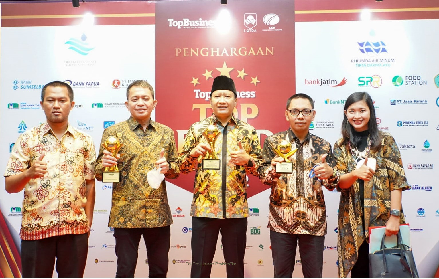 Gambar berita