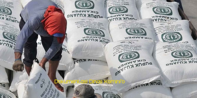 Pemerintah Pusat Gelontorkan Bantuan 65.013 Ton Pupuk Bersubsidi untuk Petani di Kabupaten Pasuruan