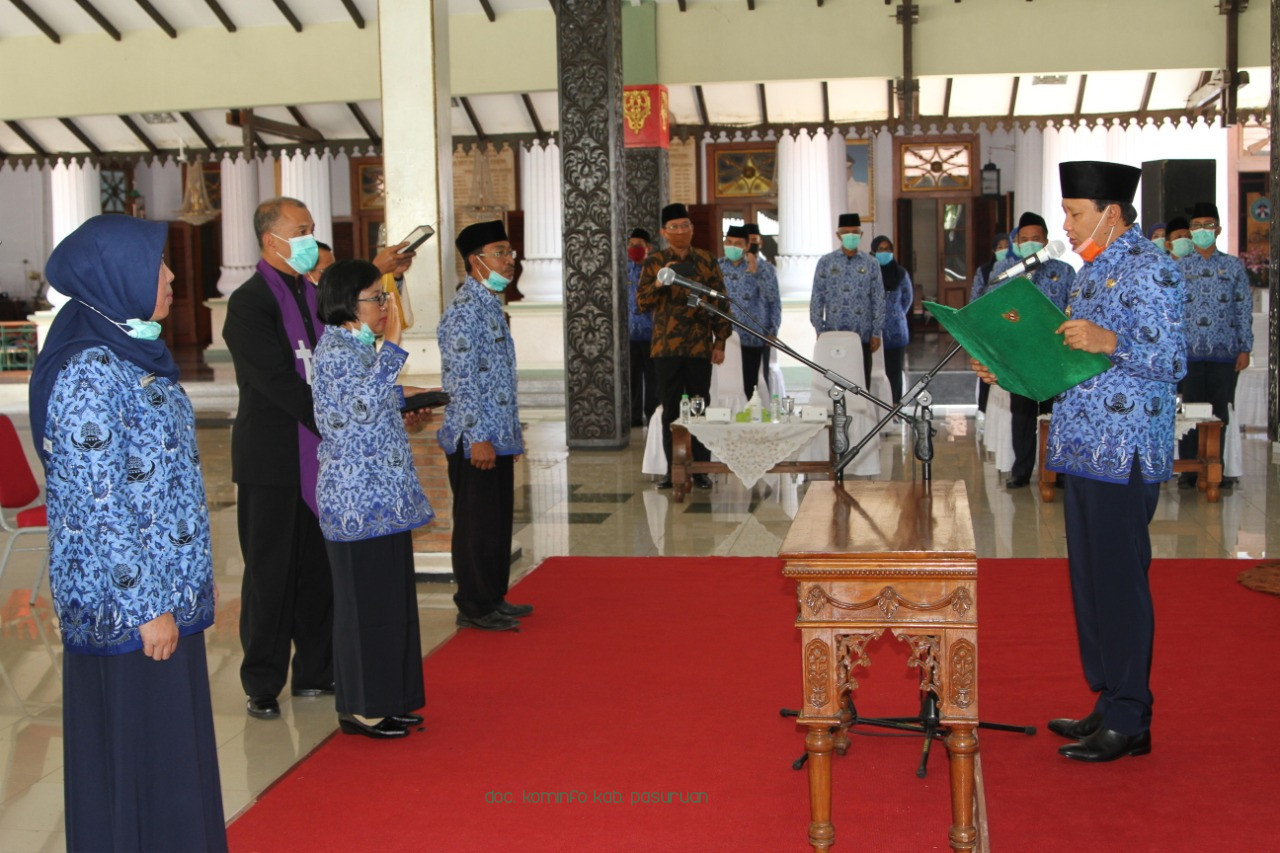 Bupati Irsyad Yusuf Lantik 219 Pejabat Di Lingkungan Dispendik dan Dinkes Kabupaten Pasuruan