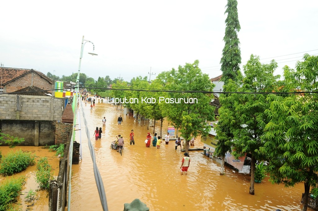 BANJIR RENDAM 9188 RUMAH DI KABUPATEN PASURUAN