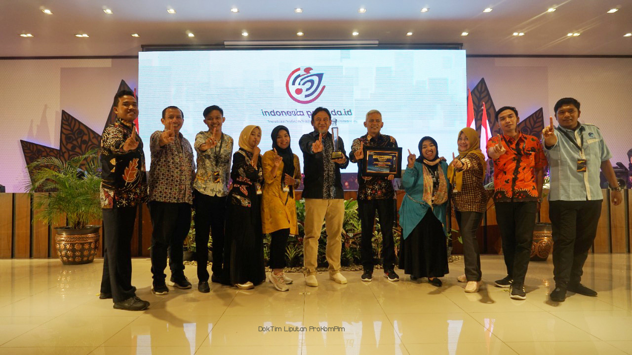 LPPL Radio Suara Pasuruan Raih Terbaik 1 Nasional Kategori Radio Inovatif Ajang INDONESIAPERSADA.ID Award III