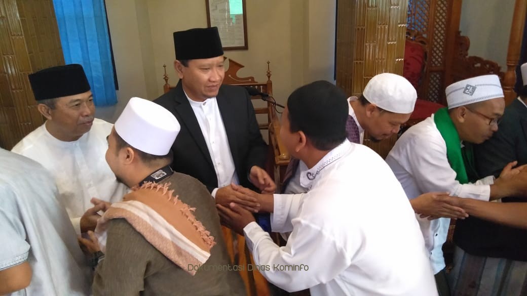 Idul Fitri, Bupati Irsyad Yusuf Berlebaran di Kampung Halaman Purwosari