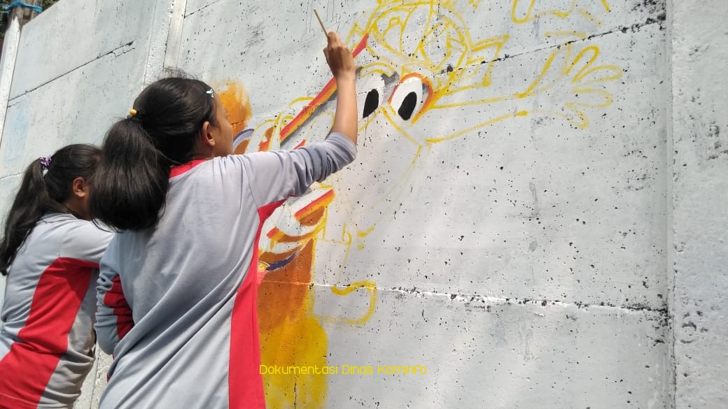 Ajak Masyarakat Tanggulangi Sampah Plastik, DLH Kabupaten Pasuruan Gelar Lomba Graffiti dan Mural