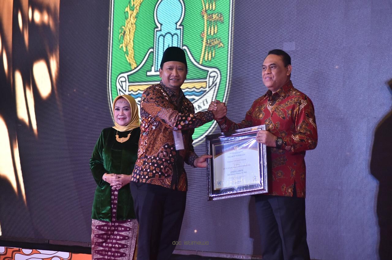 Sakera Jempol Kabupaten Pasuruan Raih Penghargaan Inovasi Pelayanan Publik Nasional 