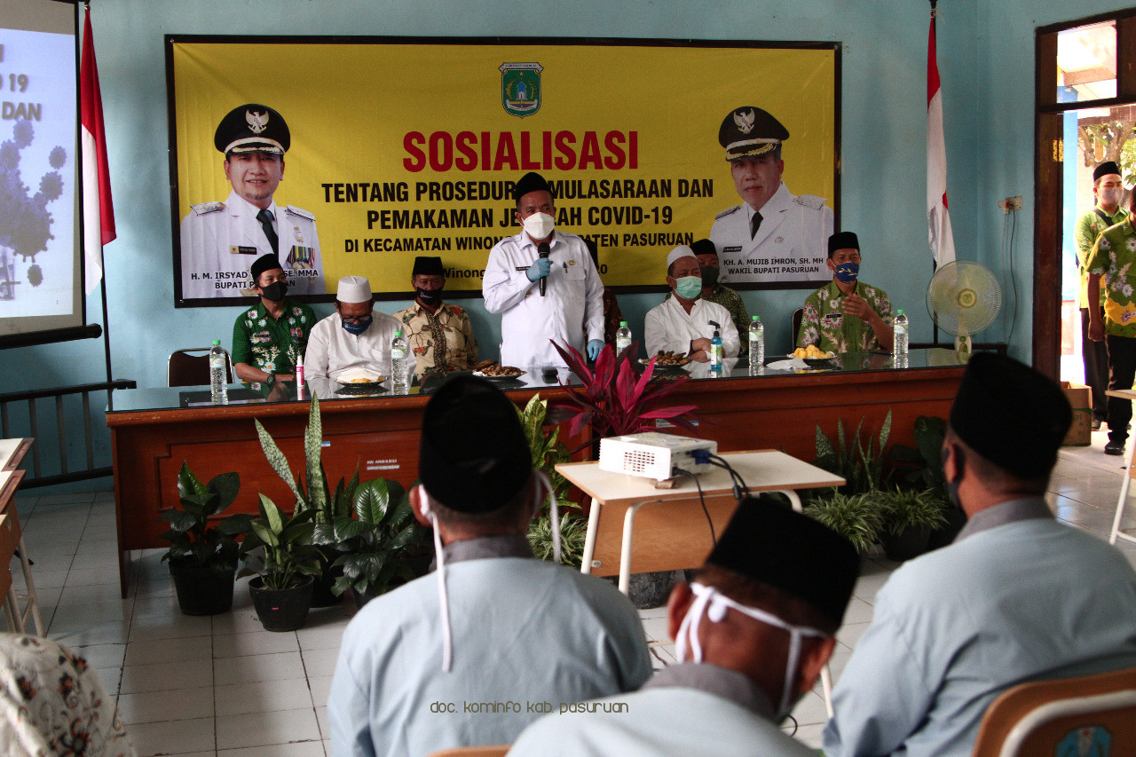 Wakil Bupati Pasuruan, Gus Mujib Imron Terus Blusukan Ingatkan Warga Disiplin Protokol Kesehatan Selama Pandemi 