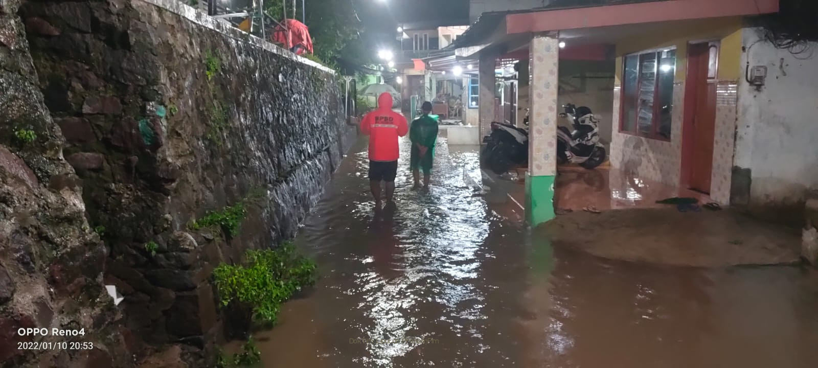 Hujan Berjam-Jam, 4 Sungai di Pasuruan Meluap 