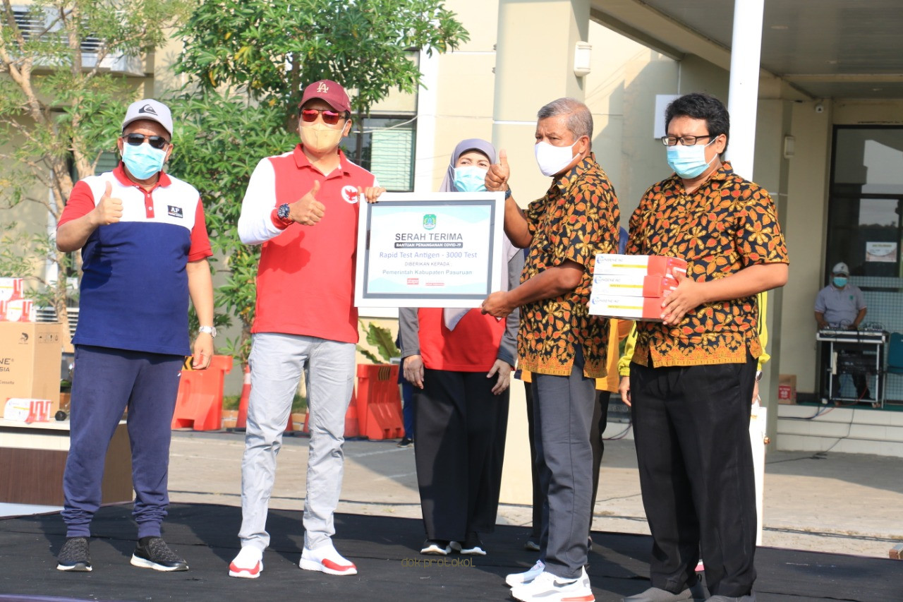 PT HM Sampoerna Beri Bantuan 3000 Rapid Antigen Untuk Kembalian Santri di Kabupaten Pasuruan 