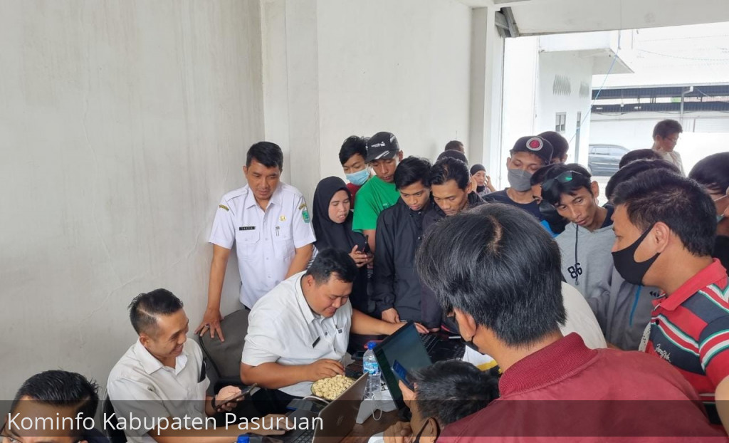 Dispenduk Capil Terus Sosialisasikan Penerapan IKD ke Semua Warga Usia 17 Tahun ke Atas