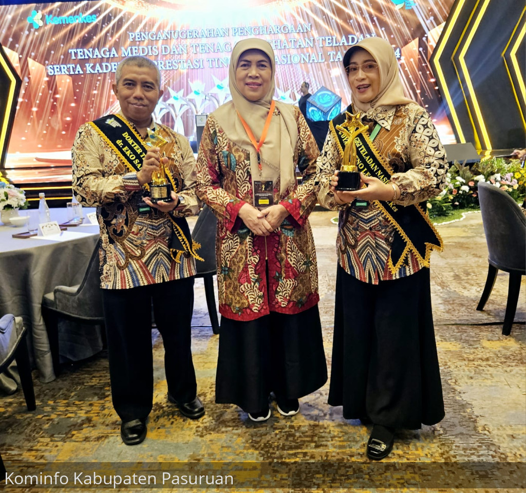 Inovasi BENGKURA MAS Antarkan Kepala Puskesmas Nguling, dr Eko Santoso Machfur Raih Predikat Tenaga Medis Teladan Nasional