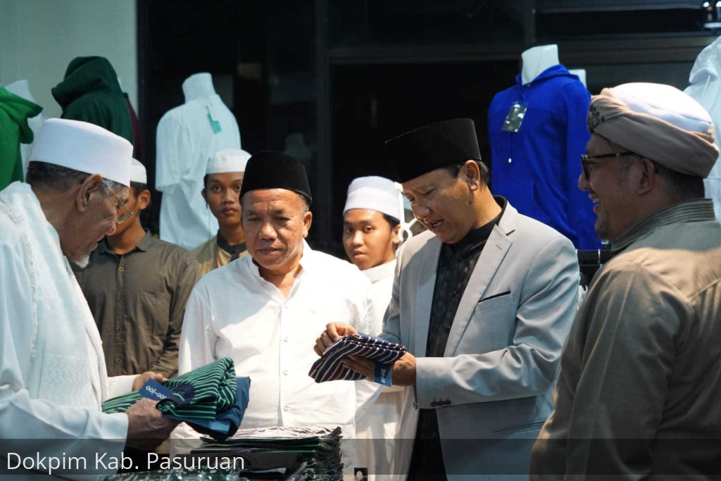 Resmikan Dalwa Mini Mall, Bupati Irsyad Apresiasi Konsep Edukasi Bisnis Untuk Kemandirian Santri