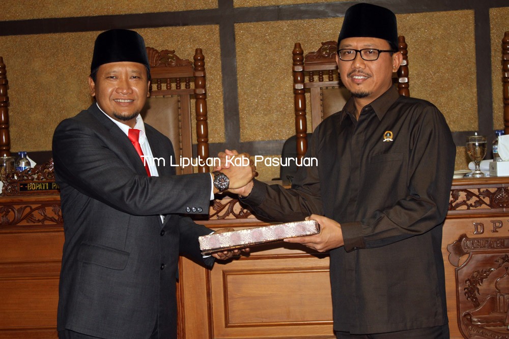 Setujui Raperda Non APBD dan Rekom Komisi terhadap LKPJ Bupati