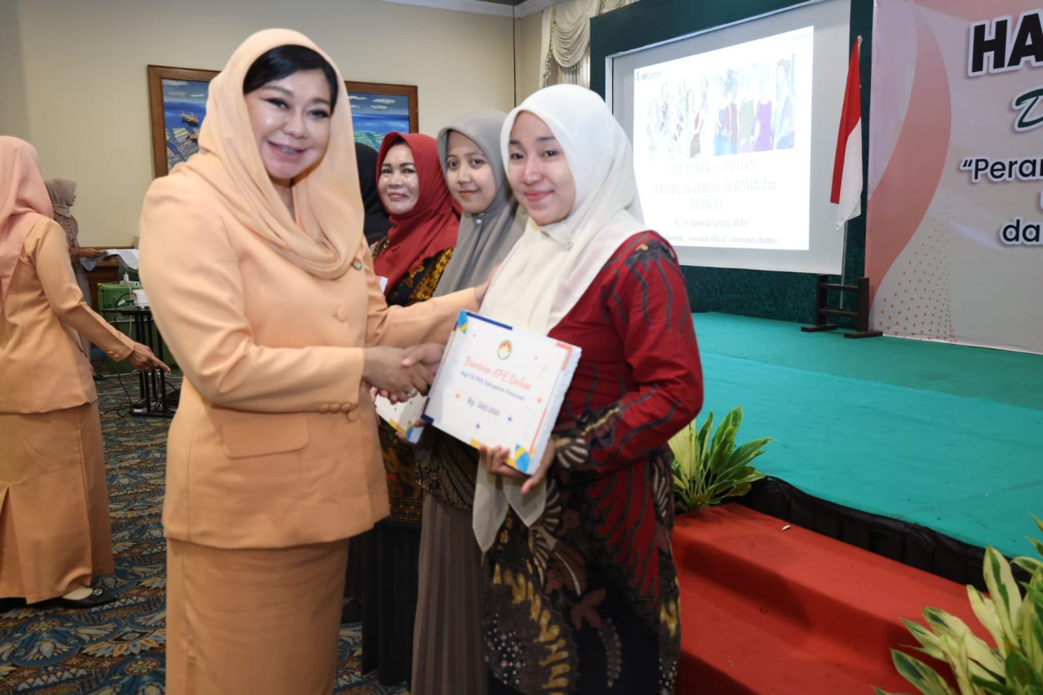Sampul untuk Resepsi Hari Ulang Tahun DWP Ke-25
