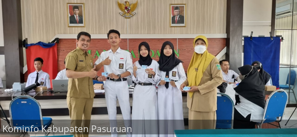 Dukung Pemilu 2024, Dispenduk Capil Kabupaten Pasuruan Telah Cetak 12.234 KTP-el Pemilih Pemula
