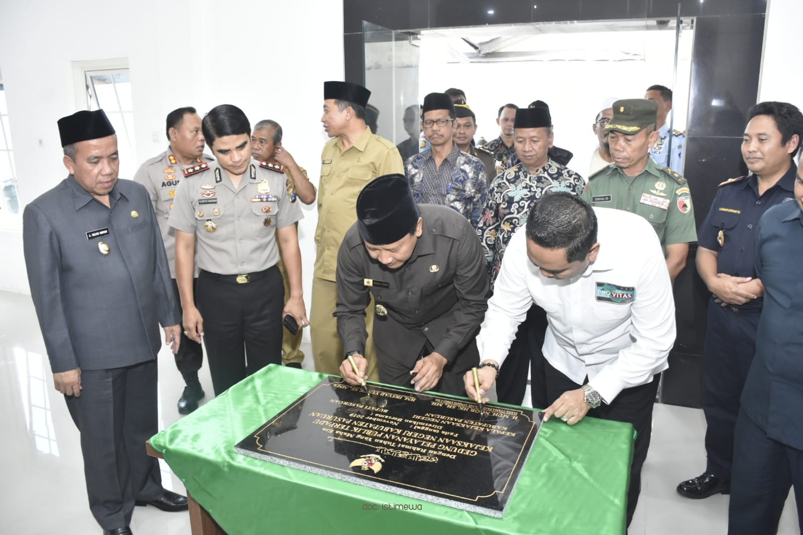 Bupati Irsyad Yusuf Resmikan Gedung Pelayanan Publik Kejari Kabupaten Pasuruan