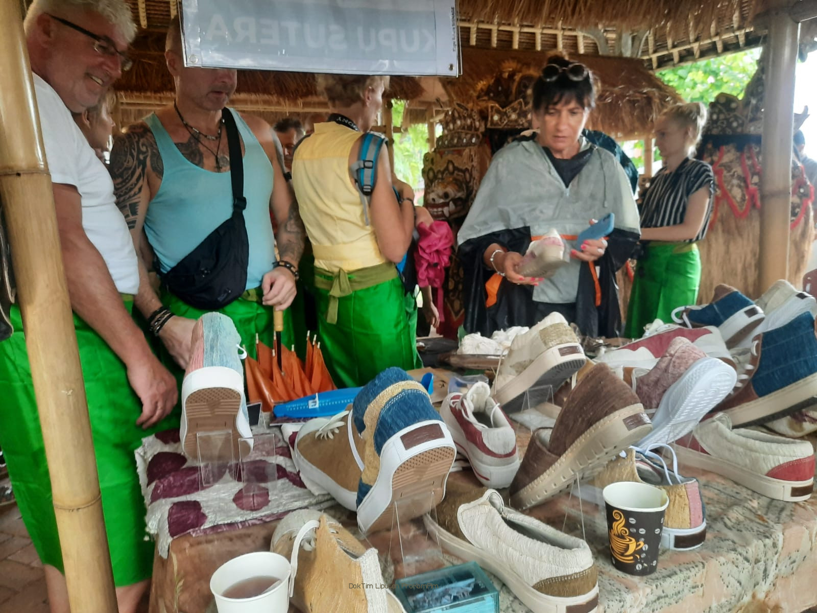Hari Pertama Pameran G20 di Bali, IKM Kupu Sutera Bukukan Profit Hingga Puluhan Juta Rupiah 