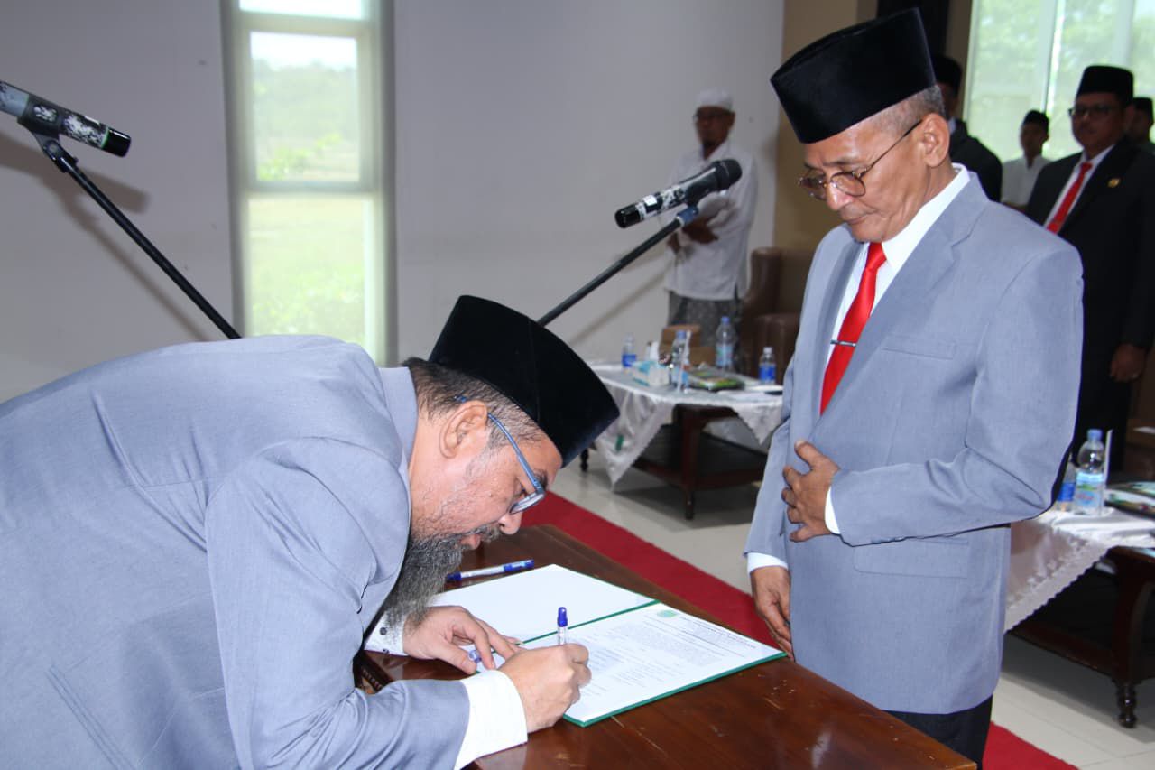 Sampul untuk Pengukuhan Dewan Pesantren