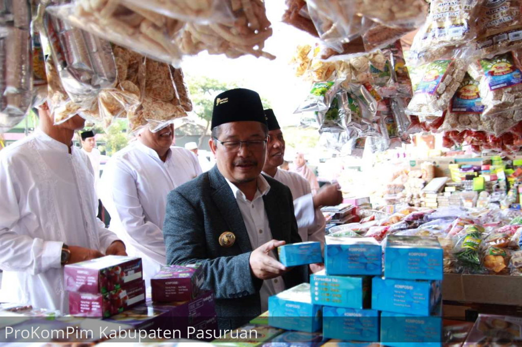 Kunjungi Pasar Wisata Cheng Hoo, Pj. Bupati Pasuruan Ajak Dialog Para Pedagang Agar Prioritaskan Produk Lokal