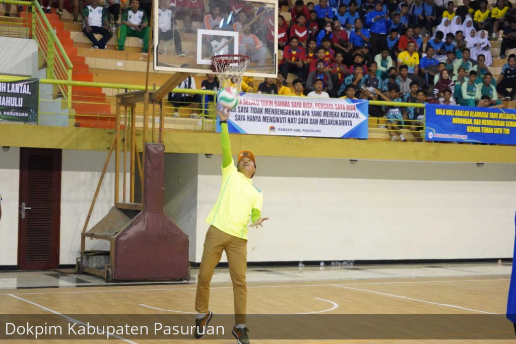 Kepala Daerah Ajak Peserta Kejuaraan Volly Bupati Cup 2023 Junjung Sportifitas