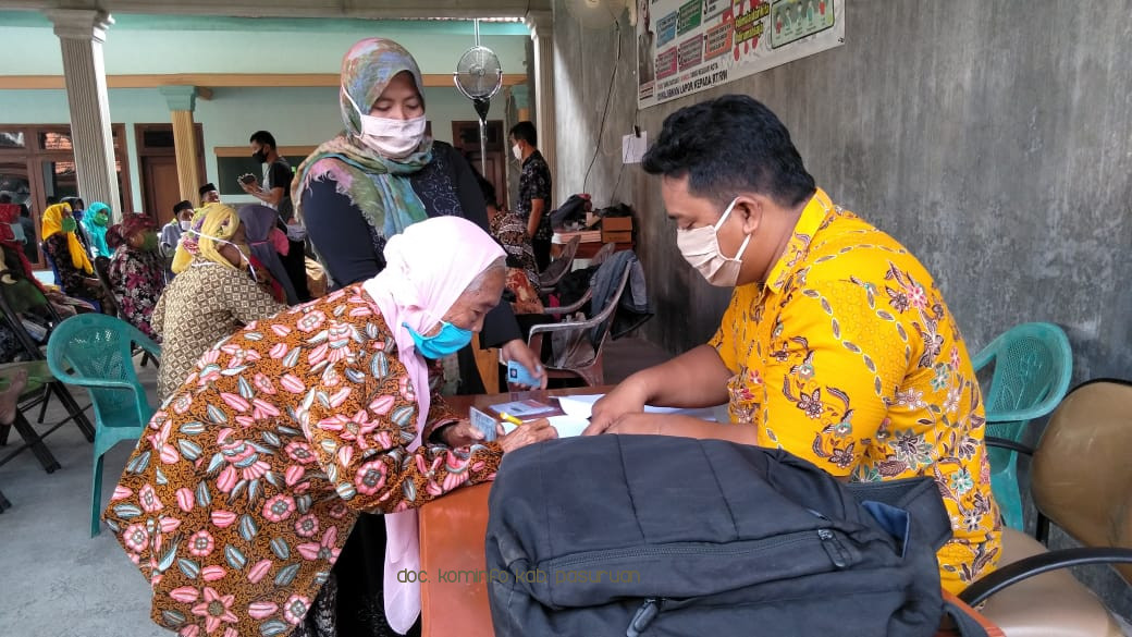 Secara Bertahap, Pembagian KKS Bagi 42.667 KPM Program Paket Sembako Kemensos, Terus Dilakukan 